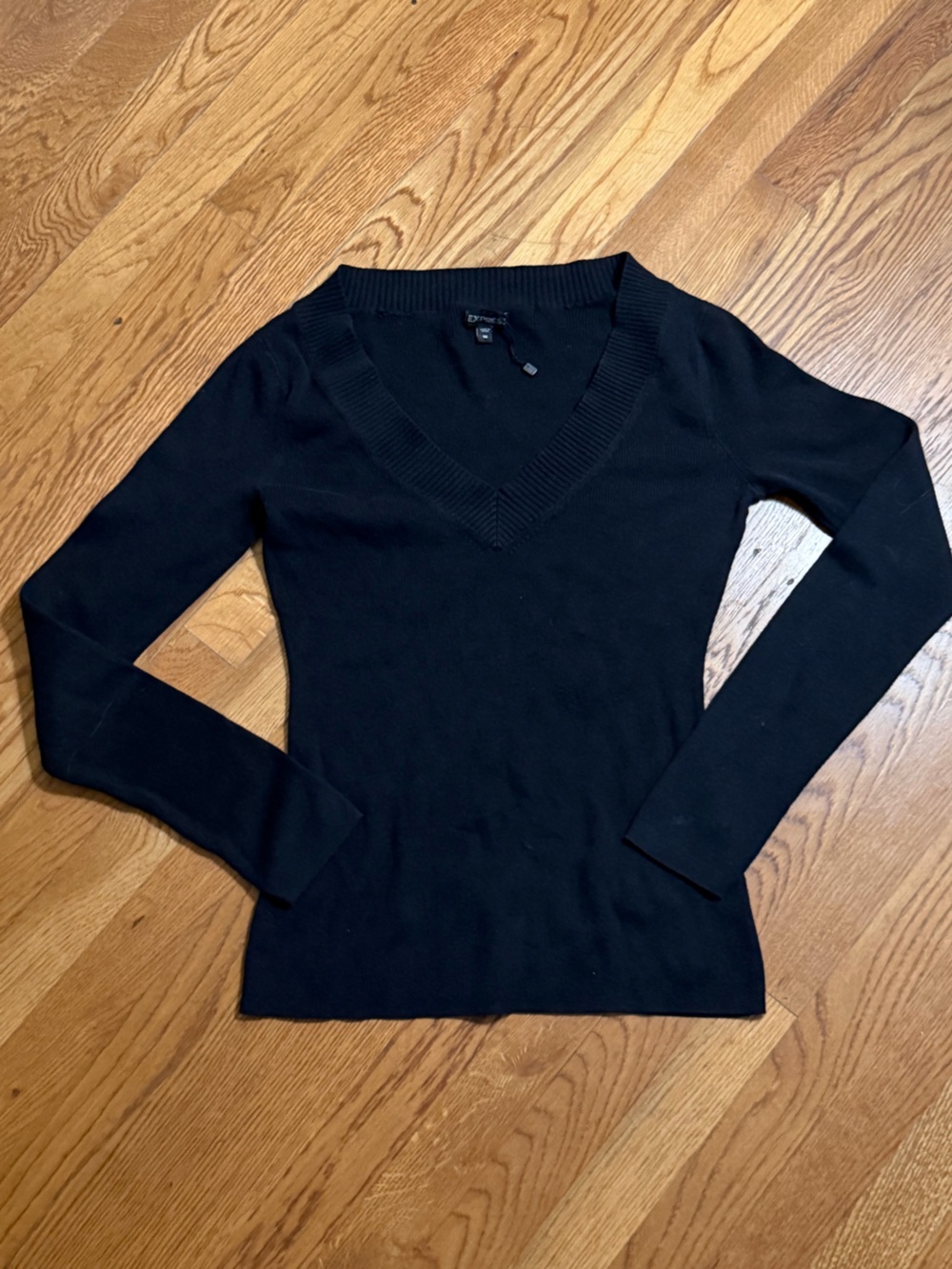 Express Black V-Neck Long Sleeve Knit Sweater Size M in Cotton Blend